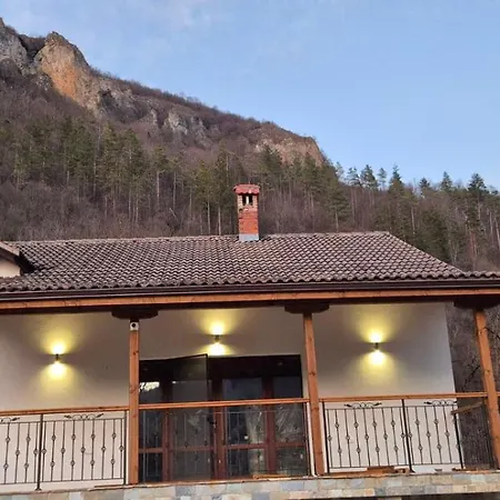 Сasa de vacaciones брязово Ribaritsa
